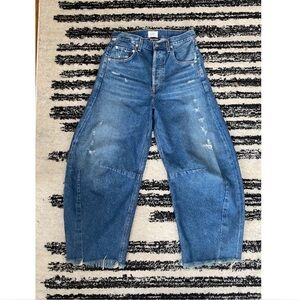 Citizens of Humanity Horseshoe High-Rise Barrel Jeans